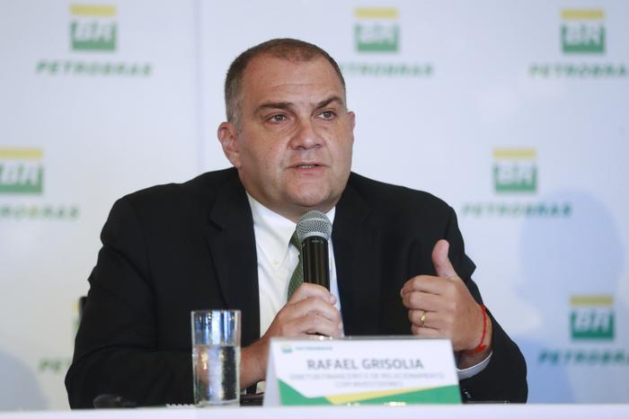 BR vê reação para combustíveis no início de 2021, similar ao 4º tri de 2020, diz CEO