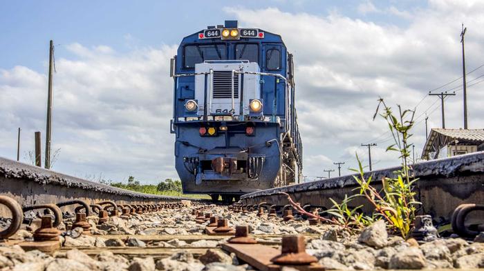 Cai uso de rodovias para transporte de grãos no país, diz estudo; ferrovias ganham espaço