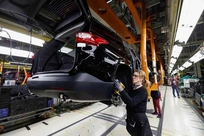 GM quer encerrar vendas de carros a gasolina e diesel em 2035