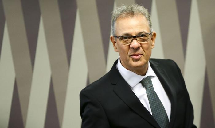Governo estuda fundo como alternativa para estabilização de preço de combustíveis