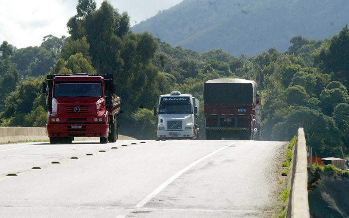EPE defende que governo compre caminhões antigos para equilibrar preço do frete