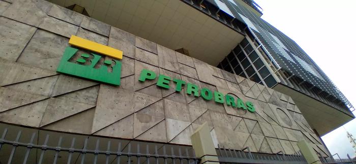 Defasagem do diesel ante preços no exterior dobra e pressiona Petrobras, diz Abicom