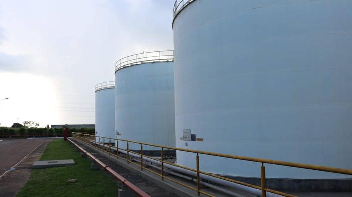 ANP publica edital do L79 com novas regras para pequenas usinas