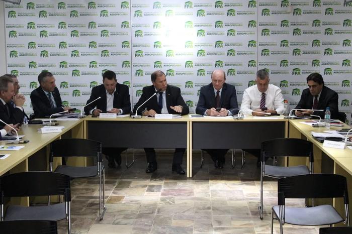 Reduzir mistura de biodiesel pode prejudicar oferta de óleo e farelo de soja, avalia bancada ruralista