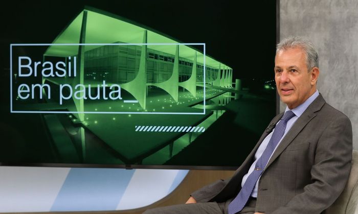 Brasil terá explosão de investimentos em energia até 2030, afirma o MME