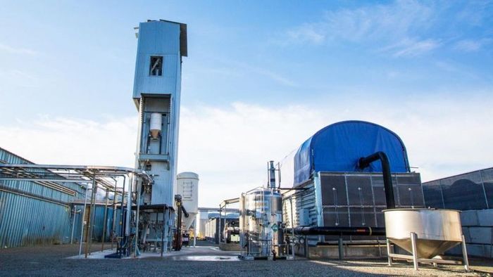 O plano trilionário para capturar CO2 do ar e esfriar a Terra