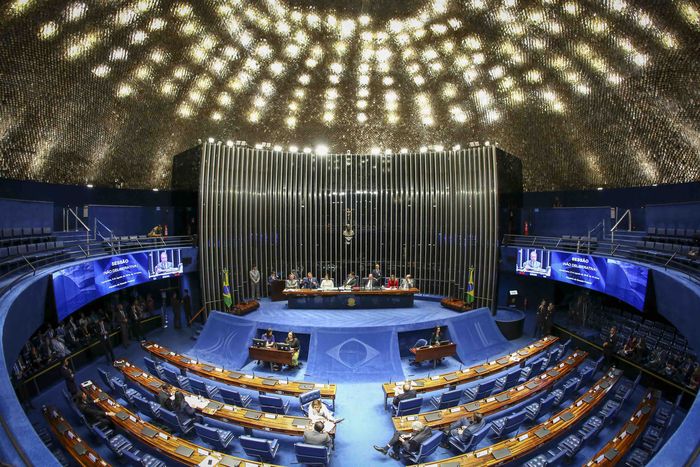 Combustíveis: Senado estuda projeto para conter variação de preços