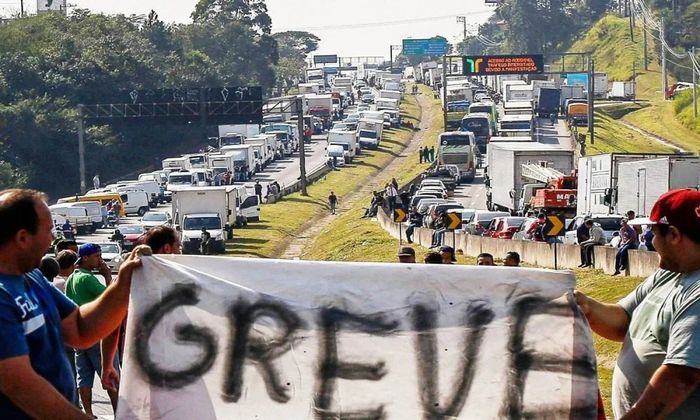 Diesel sobe 5% com a retomada de impostos e supera valor da greve de 2018