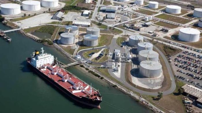 Em abril, Brasil importou maior volume de diesel em quase um ano e meio 