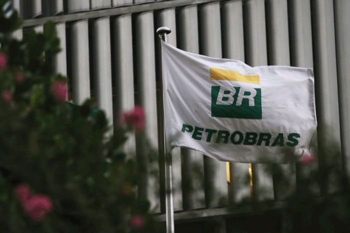 Alta do petróleo puxa receita da Petrobras