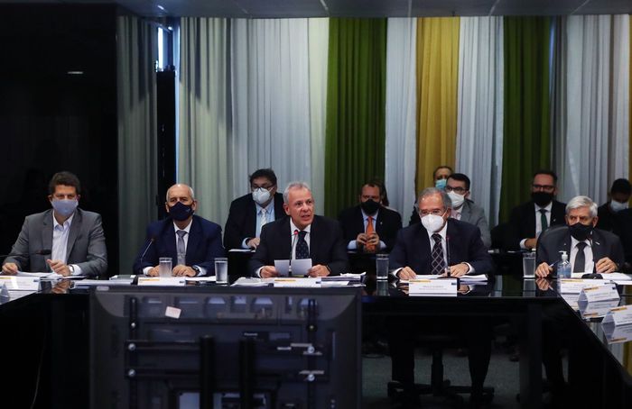 Governo oficializa criação do Programa Combustível do Futuro