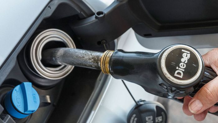Rejeitado na Europa, carro a diesel volta a debate no Brasil; é retrocesso?