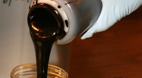 Crise de energia deve manter preço do barril de petróleo acima de US$ 80, diz Vitol