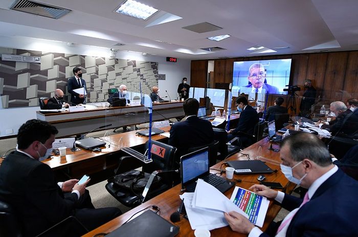 Petrobras vê venda de 2 refinarias em processo avançado e outras 3 tiveram ofertas baixas