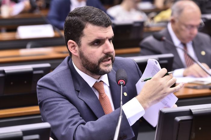 Presidente da FPBio cobra explicações sobre redução da mistura 