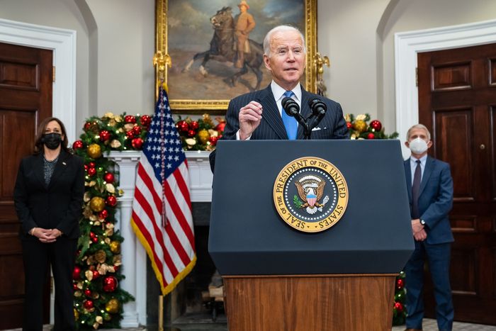 Biden reduz mandatos para biocombustíveis
