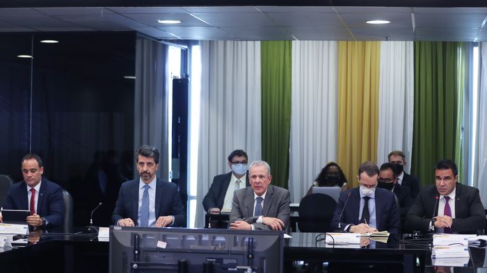 Em reunião do CNPE, Ministério da Economia defendeu redução mistura para B6