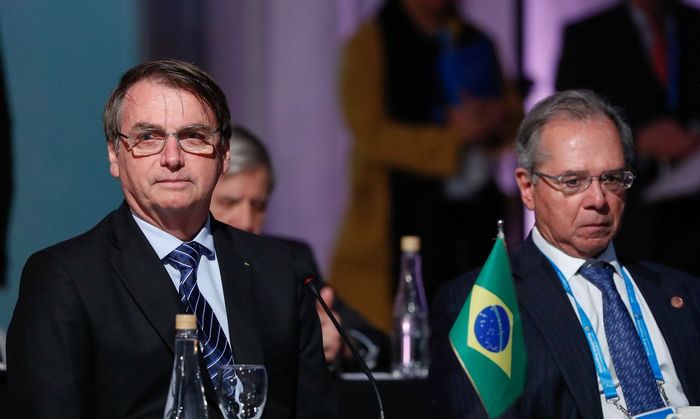 Bolsonaro defende PEC dos combustíveis com impacto superior a R$ 50 bi criticada por Guedes
