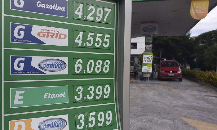 Fecombustíveis aponta redução do diesel de R$ 0,33, com isenção do PIS/Cofins