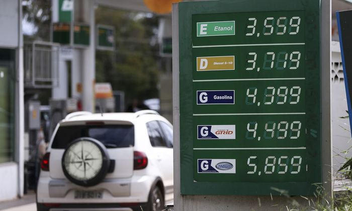 Diesel fecha março com alta de 12,77% ante fevereiro, aponta levantamento