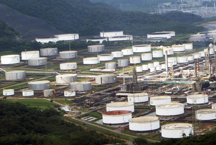 Aliados dos EUA liberarão cerca de 60 milhões de barris de petróleo das reservas