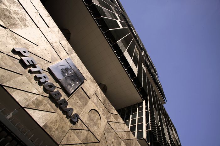 Petrobras quer instalar biorrefinaria de diesel verde e bioQAV no Brasil até 2027