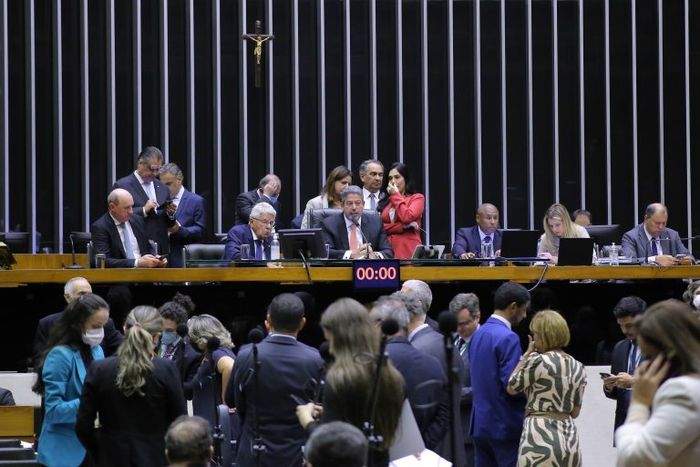 Um dia após Senado votar, Câmara aprova projeto que limita ICMS sobre combustíveis