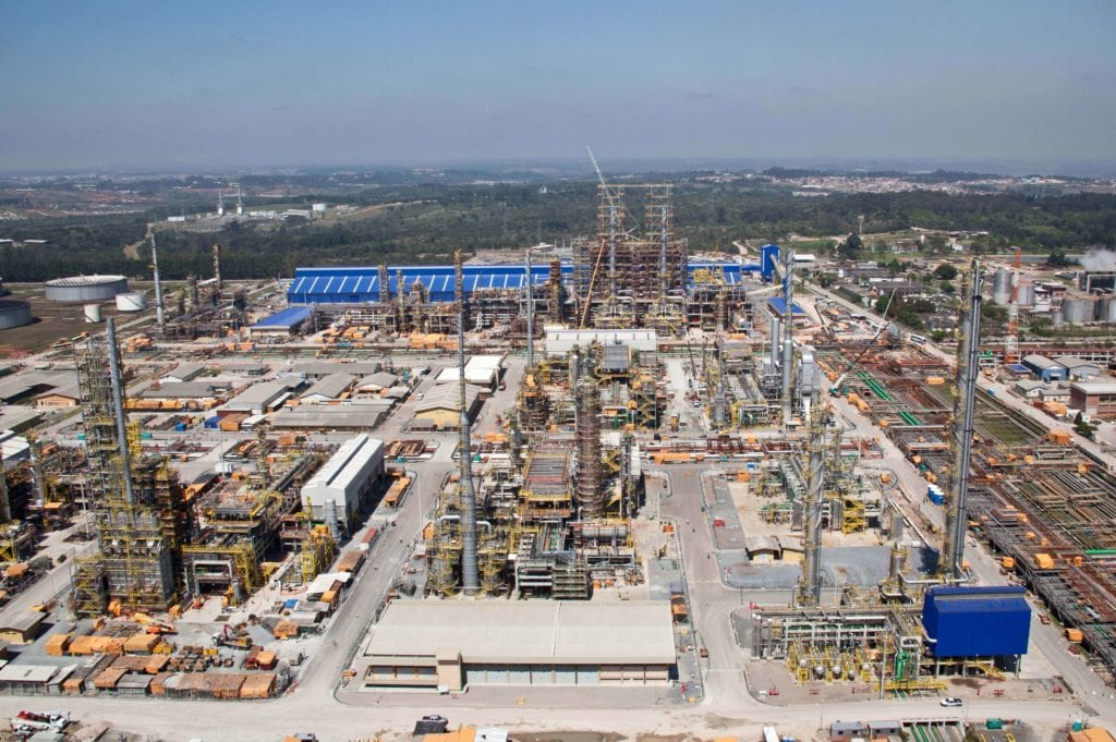 Petrobras testa diesel renovável com clientes e quer refinaria de 800 mil ton de biocombustível