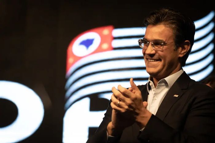 São Paulo corta ICMS sobre combustível de 25% para 18%