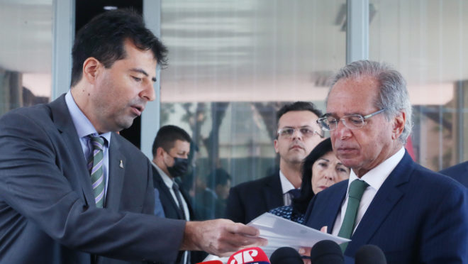 Ministério da Economia queria acabar com meta de CBios de 2022