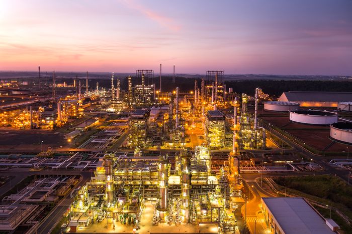Refinarias da Petrobras batem recordes em produção e vendas de diesel S-10 em julho