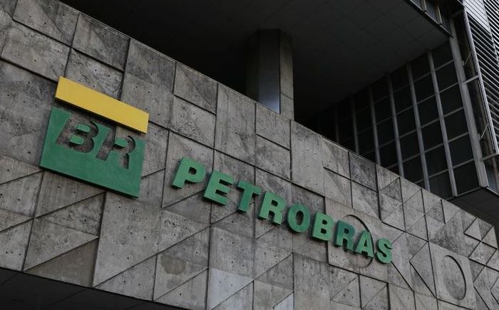 Petrobras anuncia redução de 5,8% no preço do diesel; alta no ano ainda supera 40%