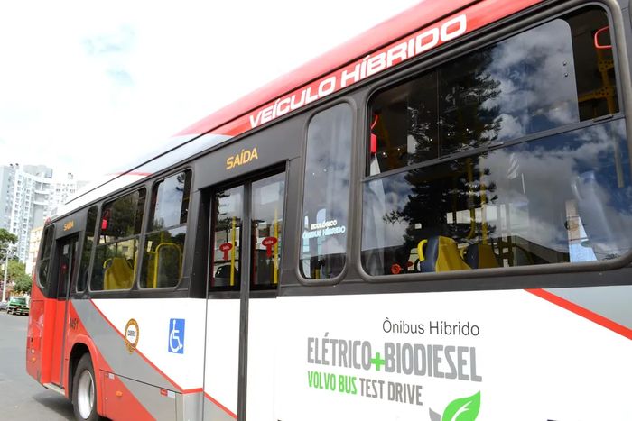 Estudo aponta que ônibus elétricos já têm custos competitivos em Porto Alegre