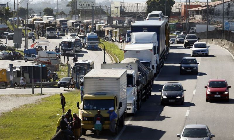 ANP e distribuidores descartam risco de desabastecimento de combustíveis