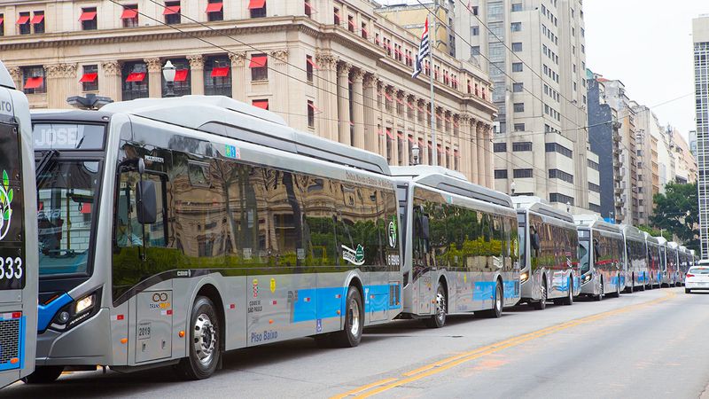 MP abre investigação por proibição de ônibus a diesel na cidade de SP