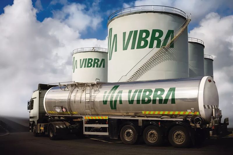 Vibra anuncia venda de diesel coprocessado da Petrobras