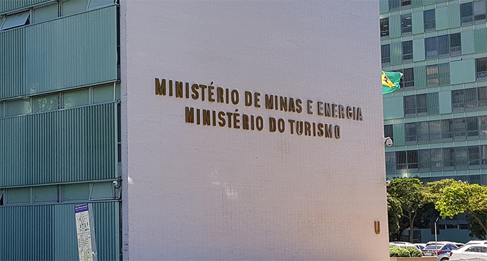 Divulgados nomes que formarão grupo técnico para transição do MME