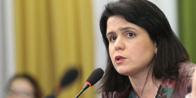 Angela Livino assume presidência da EPE como interina