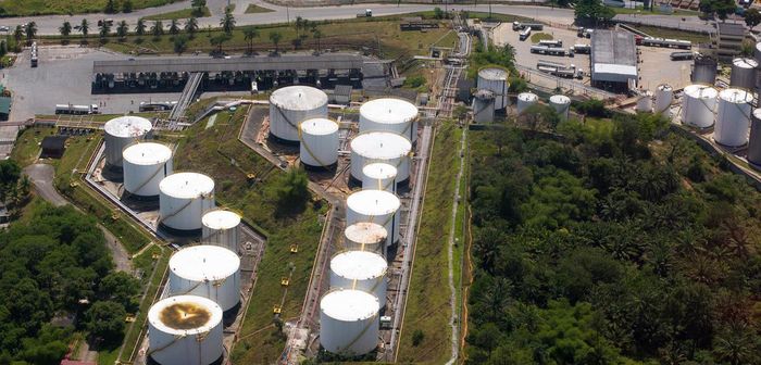 União atende pleito de refinarias e prorroga isenção de PIS/Cofins para petróleo importado