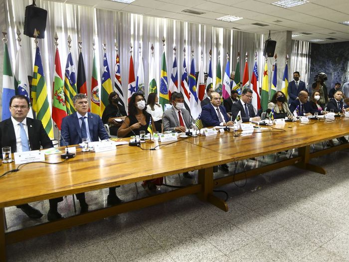 ICMS: governadores discutem recomposição de perdas do governo Bolsonaro