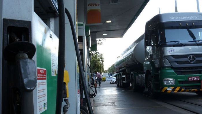 Diesel recua mais de 3% na 1ª quinzena de março; gasolina e etanol sobem