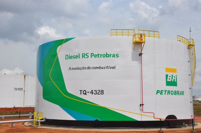 Produção de Diesel R da Petrobras recebe certificado internacional