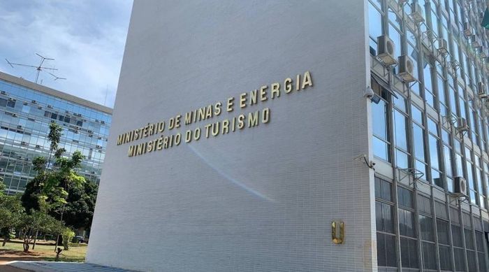 MME prevê que B12 vai gerar a emissão de 1,6 milhão de CBios a mais
