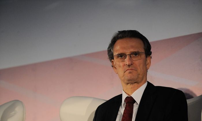 Petrobras investirá R$ 3 bilhões para produzir diesel RX, afirma diretor