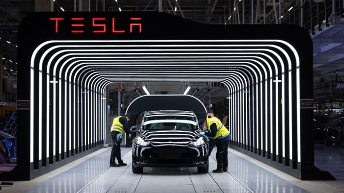 Carros elétricos superam modelos a diesel em vendas na Europa pela 1ª vez