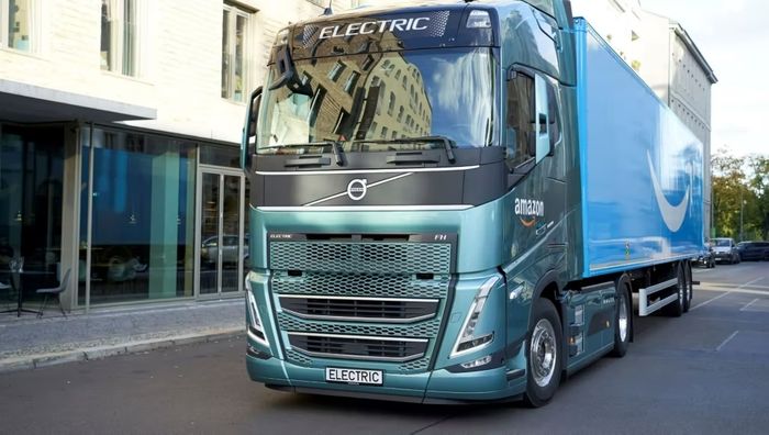 Caminhão elétrico na Europa avança mais rápido do que infraestrutura, diz Mercedes-Benz