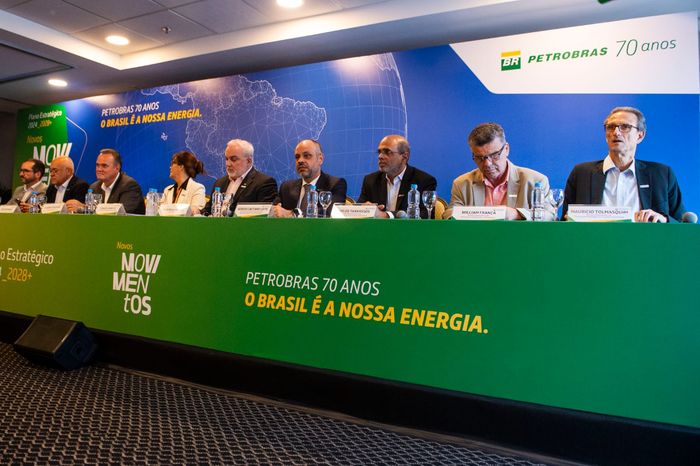Petrobras mais do que dobra investimentos previstos em biorrefino 