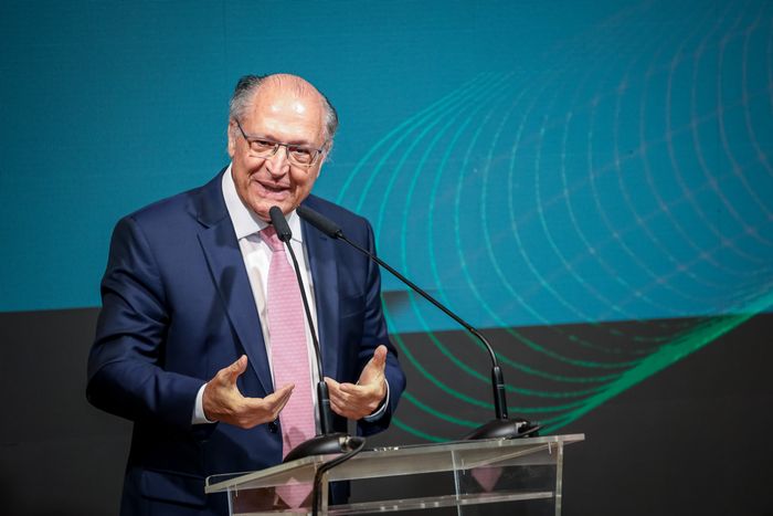 Júlio César Silva - MDIC