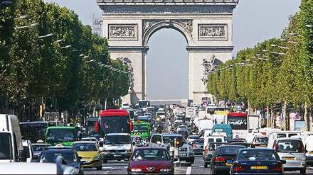 B8França 090115