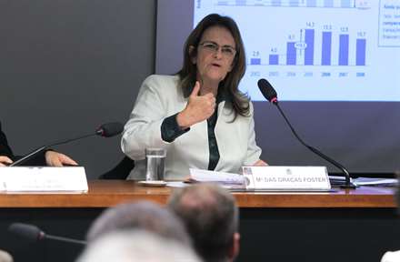 GracaFoster Camara_300414